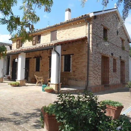 Apartamento Bubo-Immerso-Tra-Gli-Alberi Castel Colonna